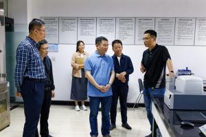 湖北鄂中通世达沥青有限公司总经理黄晶到访九州登录-九州（中国）_九州（中国）
